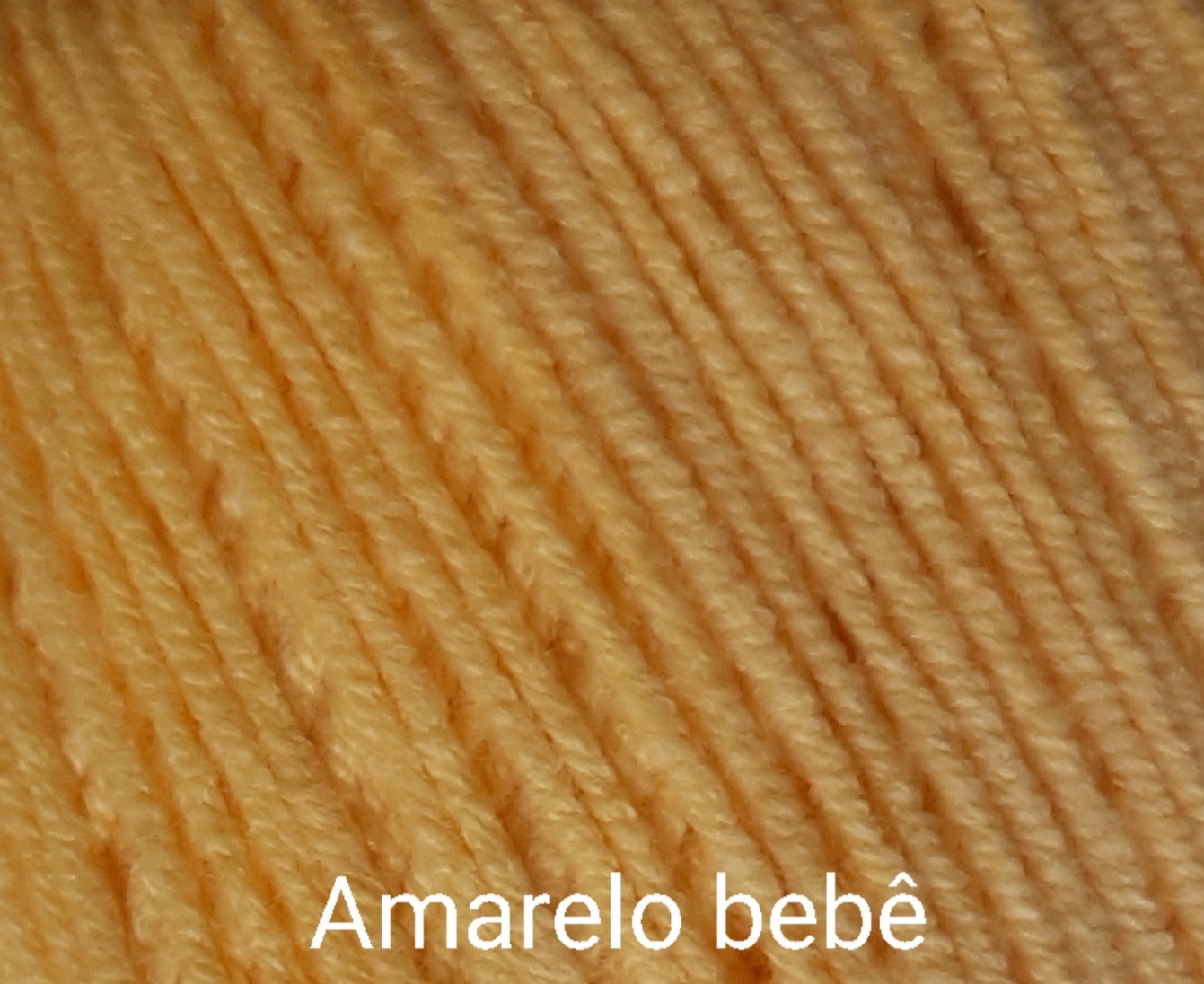 Amarelo Bebê 